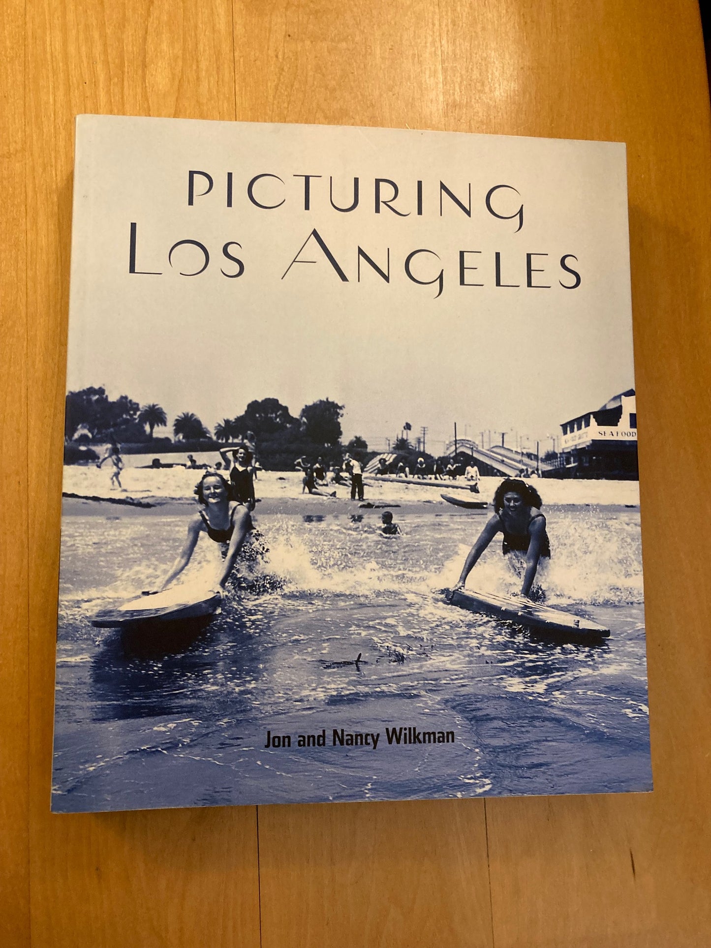 Picturing Los Angeles